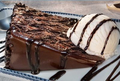 Free Chocolate Wave Cake with $40+ Online Purchase Using New Red Lobster Promo Code