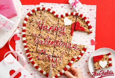 One Day Only: Mrs. Fields is Having a 20% Off Flash Friday Cookie Cake Sale on February 5