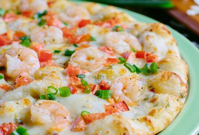 The $14.99 Garlic Shrimp Pizza Returns for a Limited Time Only to Shakey's Pizza