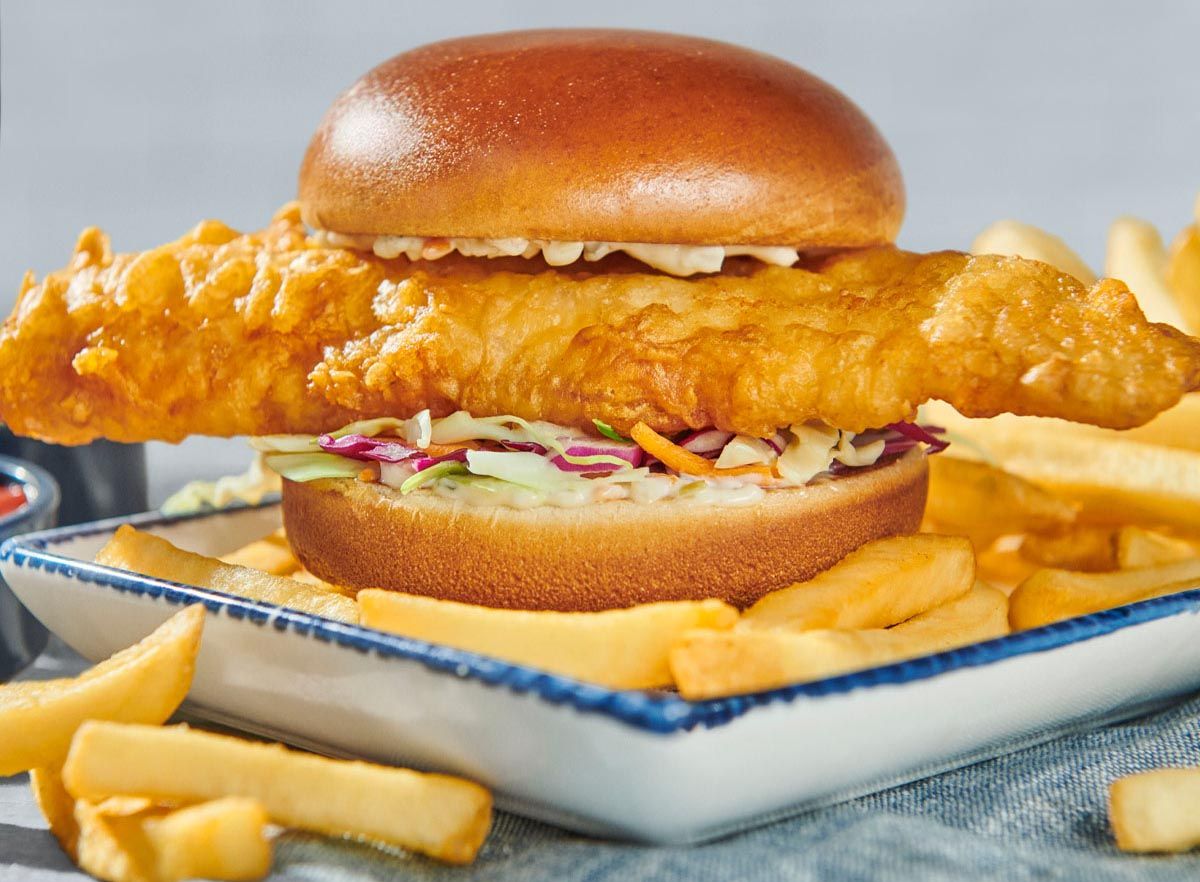 Red Lobster Welcomes the New Crispy Cod and Nashville Hot Chicken Sandwiches 
