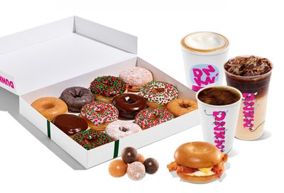 DashPass Members Can Get $5 Back on Their Next $20+ Dunkin’ Donuts DoorDash Order for a Limited Time