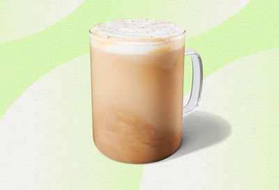The Seasonal Pistachio Latte Arrives Back at Starbucks for a Short Time