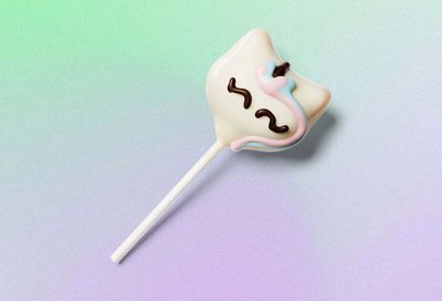 Starbucks Brings Back the Whimsical Unicorn Cake Pop