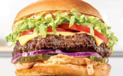 The Deluxe Wagyu and Bacon Ranch Wagyu Steakhouse Burgers are Back by Popular Demand at Arby’s