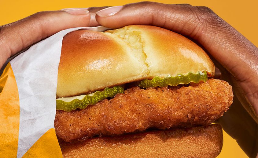 Get an Inapp BOGO Chicken Sandwich Deal Through to December 14 at McDonald’s During the SZN of