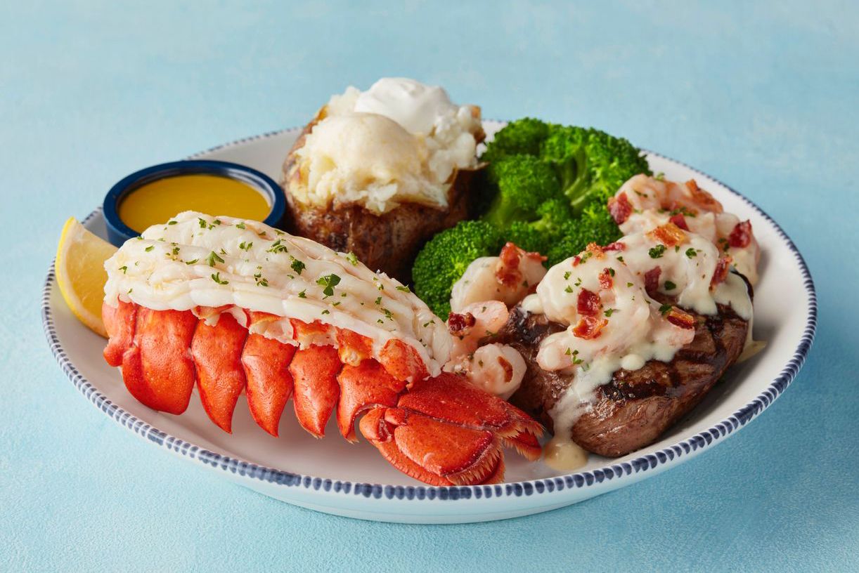 Lobsterfest Continues with More New Dishes Like the Lobster & Shrimp-Topped Sirloin at Red Lobster 