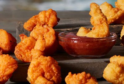 White Castle Celebrates with their New Sriracha Shrimp Nibblers and Returning Shrimp Nibblers 