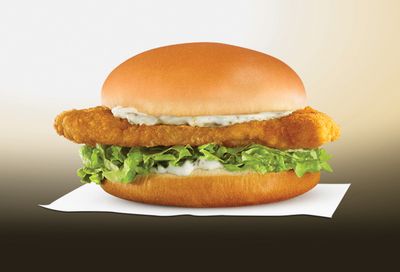 Carl’s Jr. and Hardee’s Reprise their Fresh and Crispy Panko-Breaded Fish Sandwich 