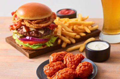 Get 5 Boneless Wings for $1 at Applebee’s When You Buy Any Handcrafted Burger