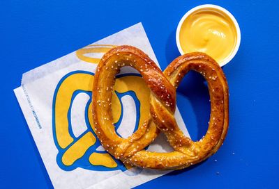 Rewards Members Can Score a Free Pretzel with the Auntie Anne’s Pretzels App on April 26 Rewards Members Can Score a Free Pretzel with the Auntie Anne’s Pretzels App on April 26