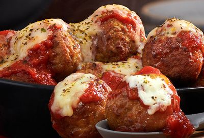 Papa Murphy’s Take ’N’ Bake Pizza Showcases their Hearty Meatballs & Marinara