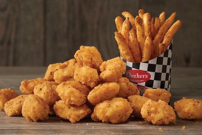 Checkers and Rally’s Showcase their Half Pound Chicken Bites and Fries Box