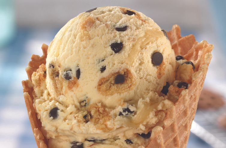 Mom’s Makin’ Cookies Ice Cream Returns to Baskin-Robbins