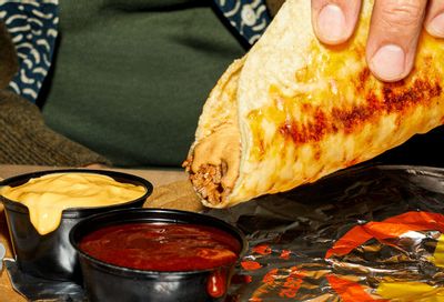 Taco Bell Creates the New Shredded Beef Grilled Cheese Dipping Taco