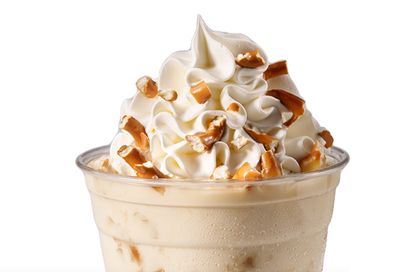 Car’s Jr. Premiers the New Salted Caramel Pretzel Shake