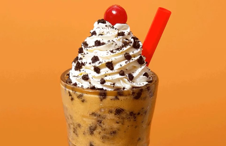 The Brand New Pumpkin Spice Oreo Milkshake Lands at Steak 'n Shake 